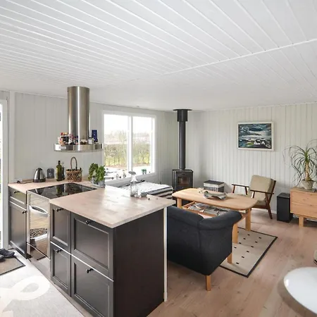 Three-bedroom In בית נופש Allingåbro