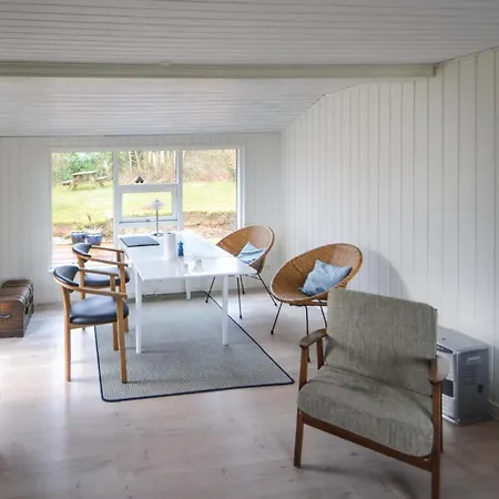 Three-bedroom In * Allingåbro